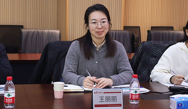 上海市市政公路工程檢測有限公司副總經理王麗麗一行來訪中鋼國檢參觀交流